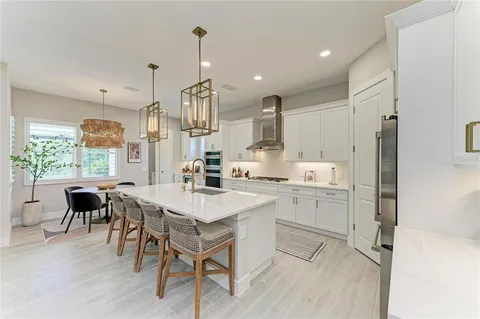 $1,299,000 | 8048 Waterbend Trail, Sarasota, FL 34240