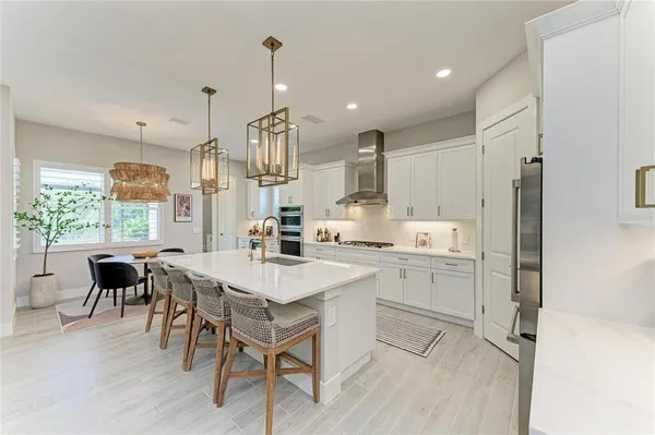 $1,299,000 | 8048 Waterbend Trail, Sarasota, FL 34240