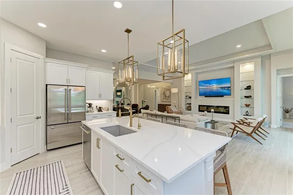 $1,299,000 | 8048 Waterbend Trail, Sarasota, FL 34240