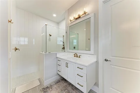 $1,299,000 | 8048 Waterbend Trail, Sarasota, FL 34240