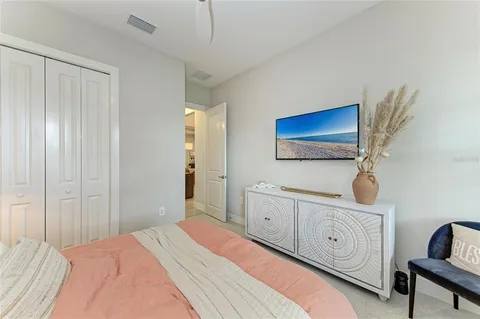 $1,299,000 | 8048 Waterbend Trail, Sarasota, FL 34240