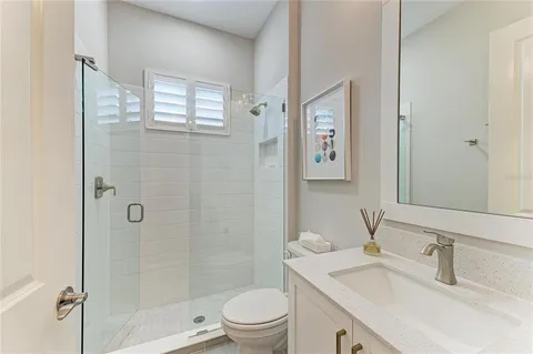 $1,299,000 | 8048 Waterbend Trail, Sarasota, FL 34240