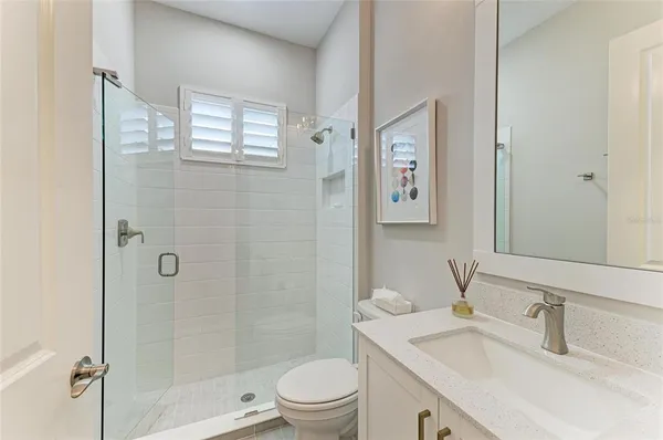 $1,299,000 | 8048 Waterbend Trail, Sarasota, FL 34240