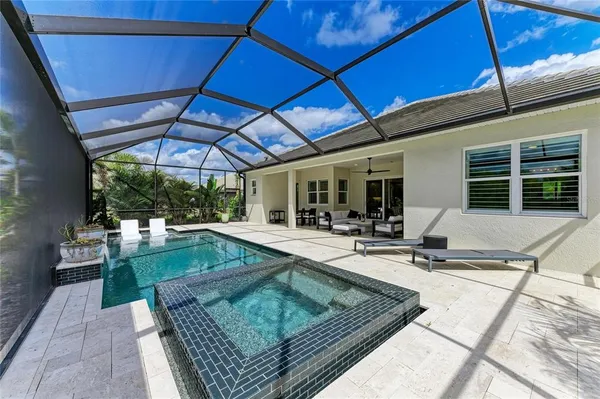 $1,299,000 | 8048 Waterbend Trail, Sarasota, FL 34240