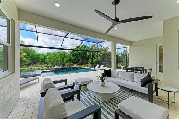 $1,299,000 | 8048 Waterbend Trail, Sarasota, FL 34240