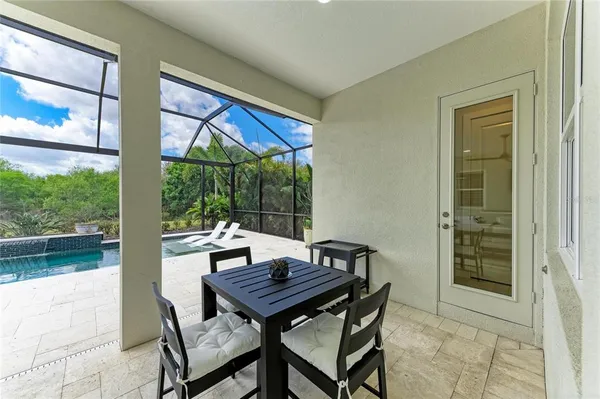 $1,299,000 | 8048 Waterbend Trail, Sarasota, FL 34240