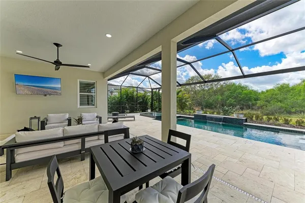 $1,299,000 | 8048 Waterbend Trail, Sarasota, FL 34240