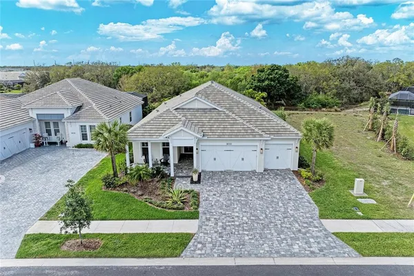 $1,299,000 | 8048 Waterbend Trail, Sarasota, FL 34240