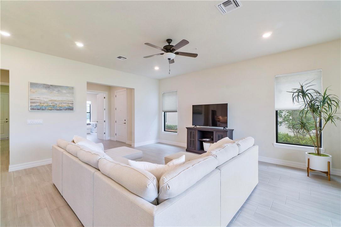 21952 Canadensis Circle, Unit 101 Boca Raton, FL 33428 - Photo 13 of 35 Photo 13