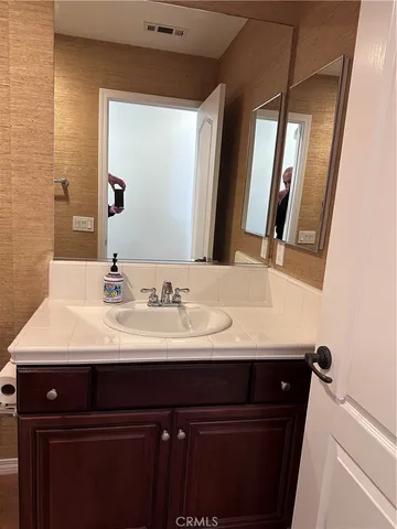 $3,200 | 21682 Amaryllis Court, Wildomar, CA 92595