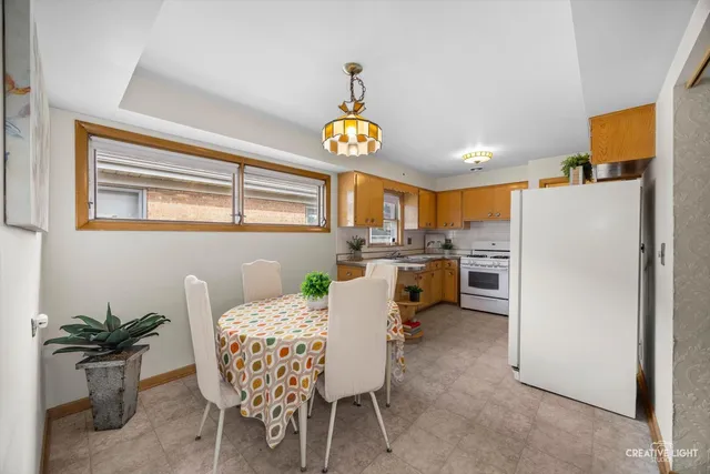 $370,000 | 7657 West Gunnison Street, Norridge, IL 60706