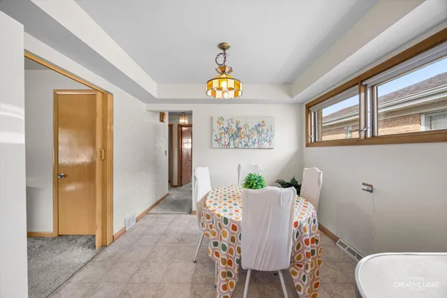 $370,000 | 7657 West Gunnison Street, Norridge, IL 60706