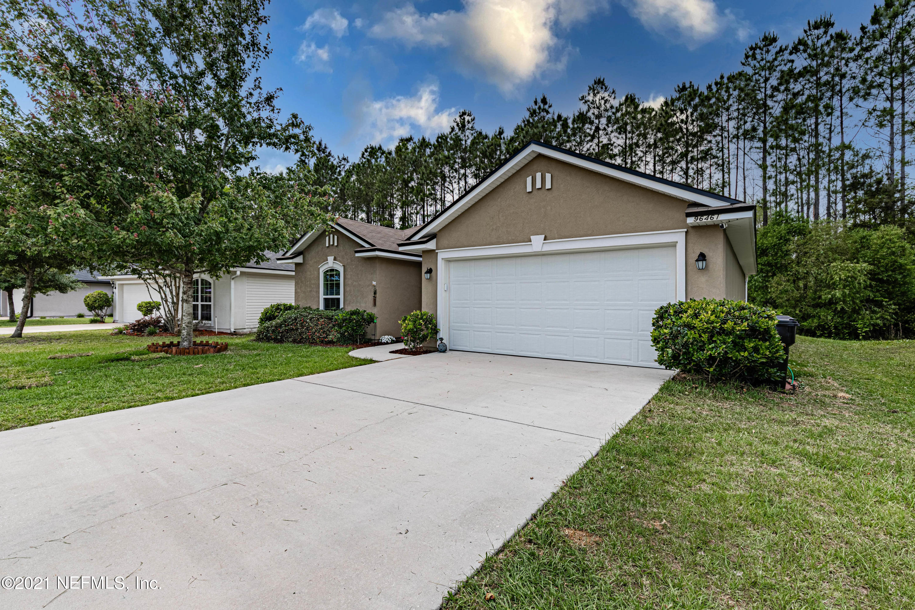 96461 Commodore Point Drive Yulee, FL 32097 - Photo 2 of 27 2-Front Side