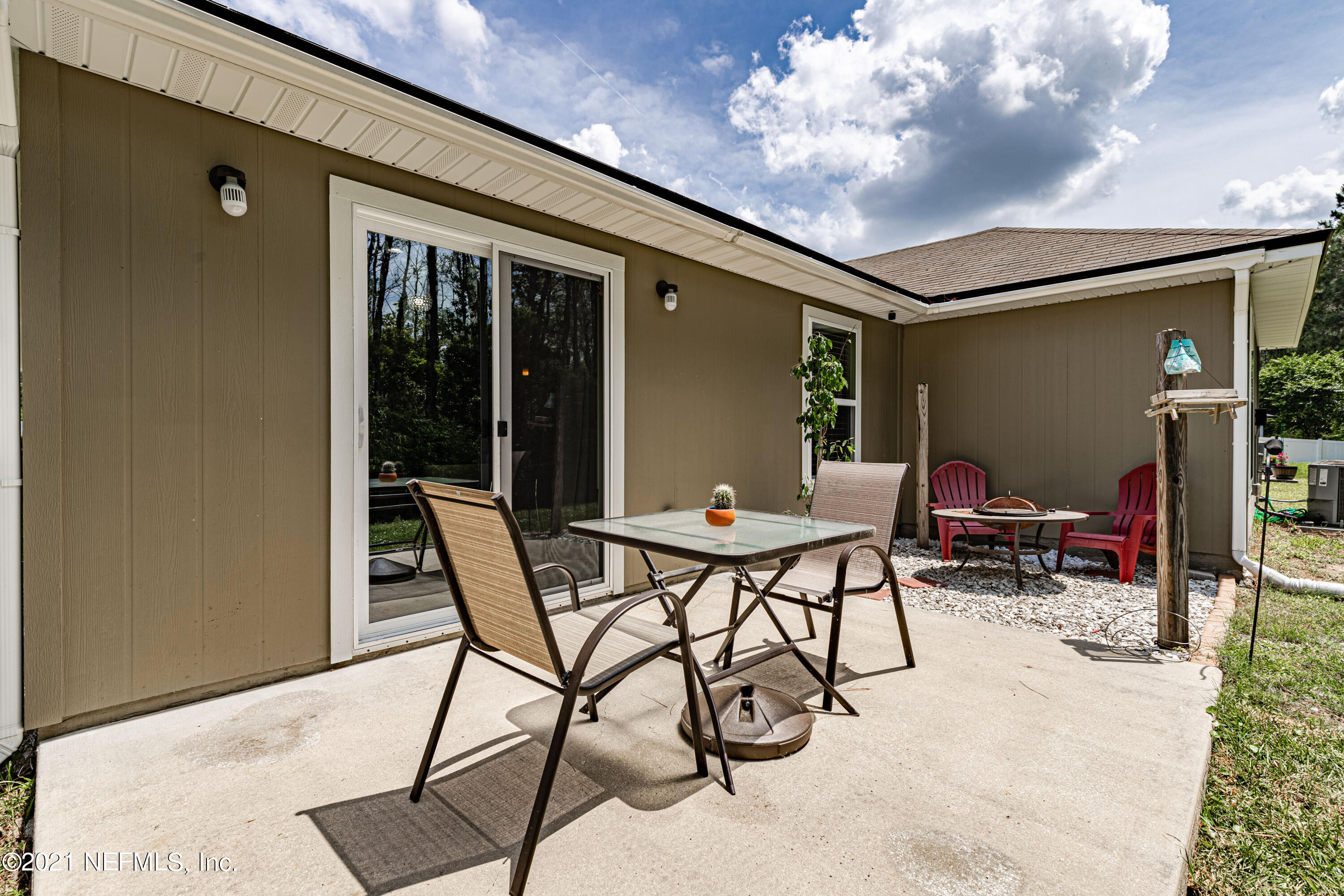 96461 Commodore Point Drive Yulee, FL 32097 - Photo 22 of 27 22-Rear