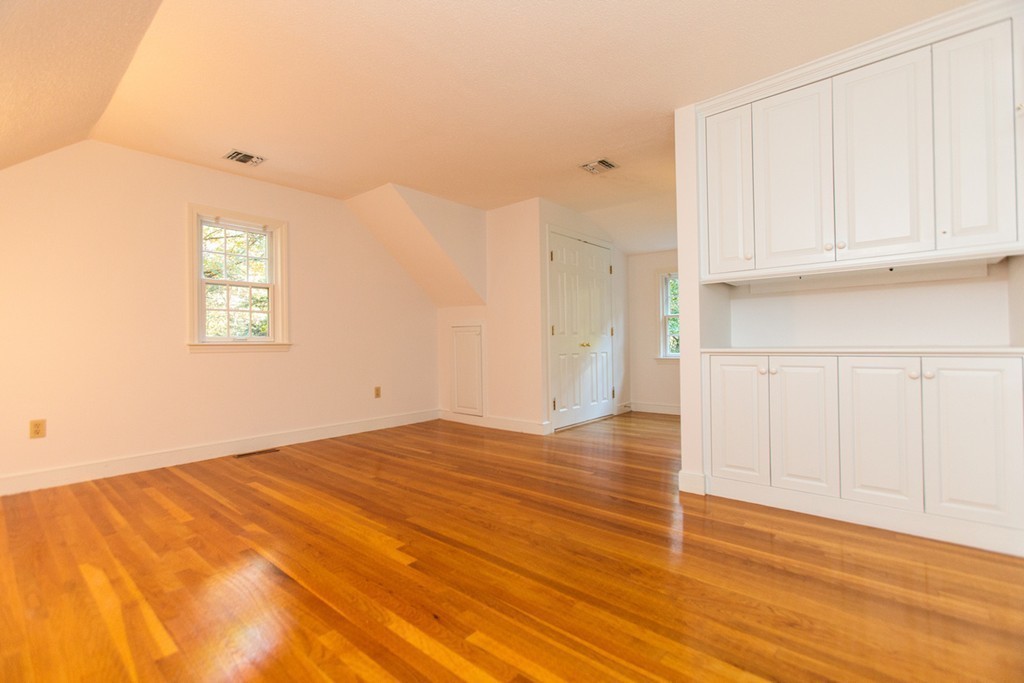 7 Coolidge Road Wayland, MA 01778 - Photo 14 of 25