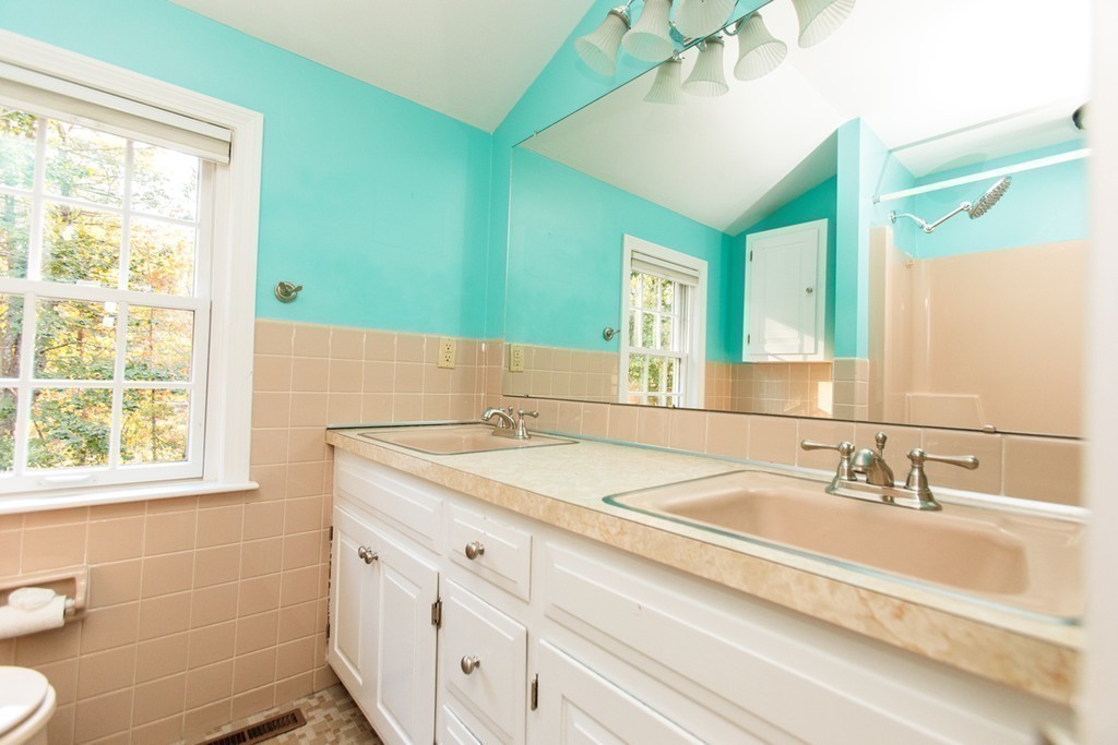 7 Coolidge Road Wayland, MA 01778 - Photo 17 of 25