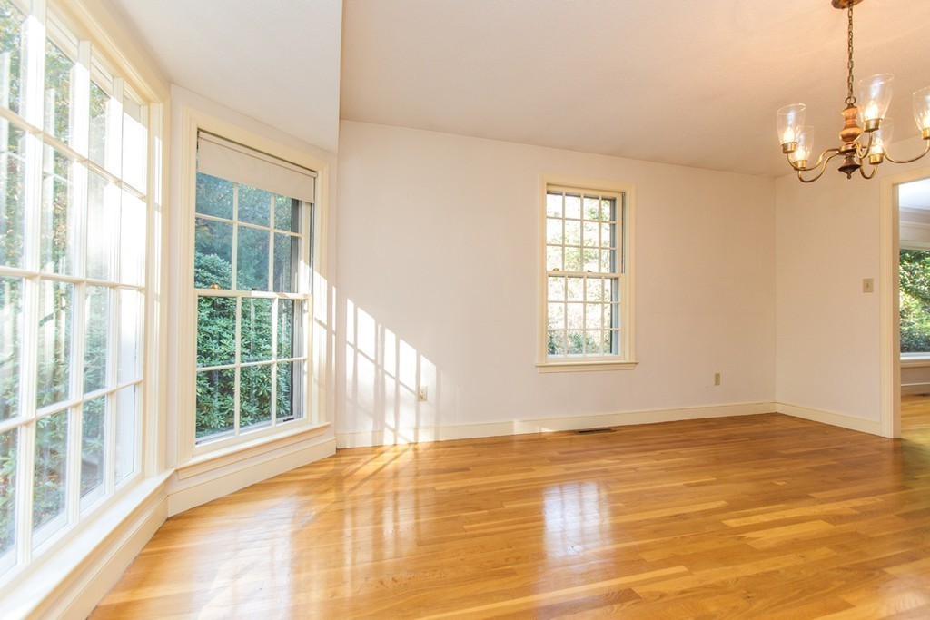7 Coolidge Road Wayland, MA 01778 - Photo 7 of 25