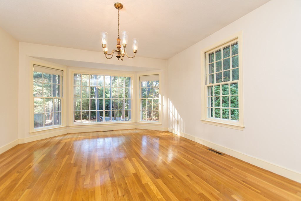 7 Coolidge Road Wayland, MA 01778 - Photo 8 of 25