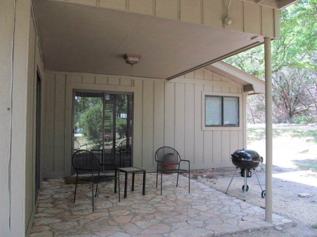 320 North Queen Bee Ingram, TX 78025 - Photo 25 of 38