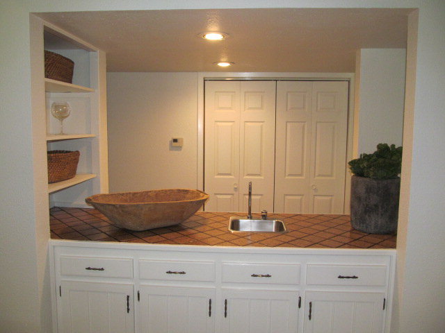320 North Queen Bee Ingram, TX 78025 - Photo 4 of 38