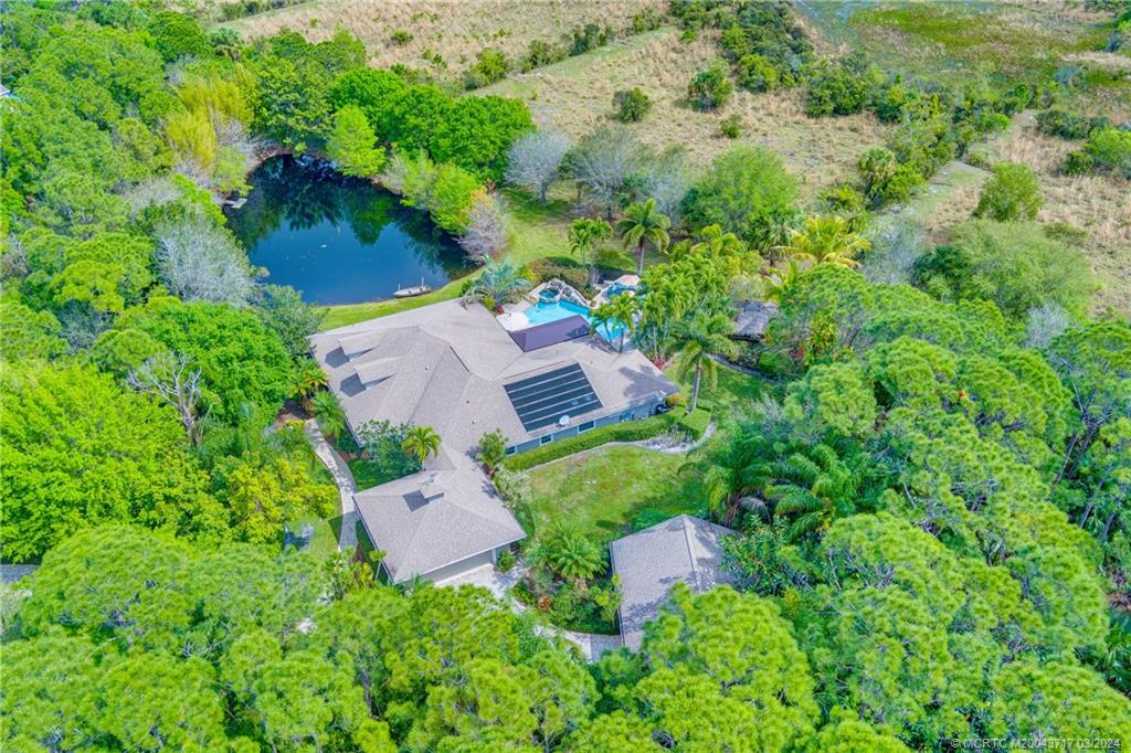 166 Southwest Thrasher Way Stuart, FL 34997 - Photo 1 of 53 Gallery Image 1