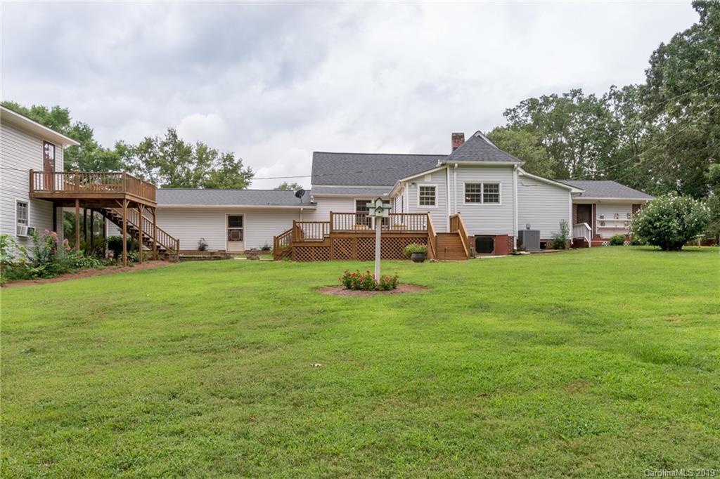 951 Island Creek Road Cowpens, SC 29330 - Photo 7 of 36 Gallery Image 7