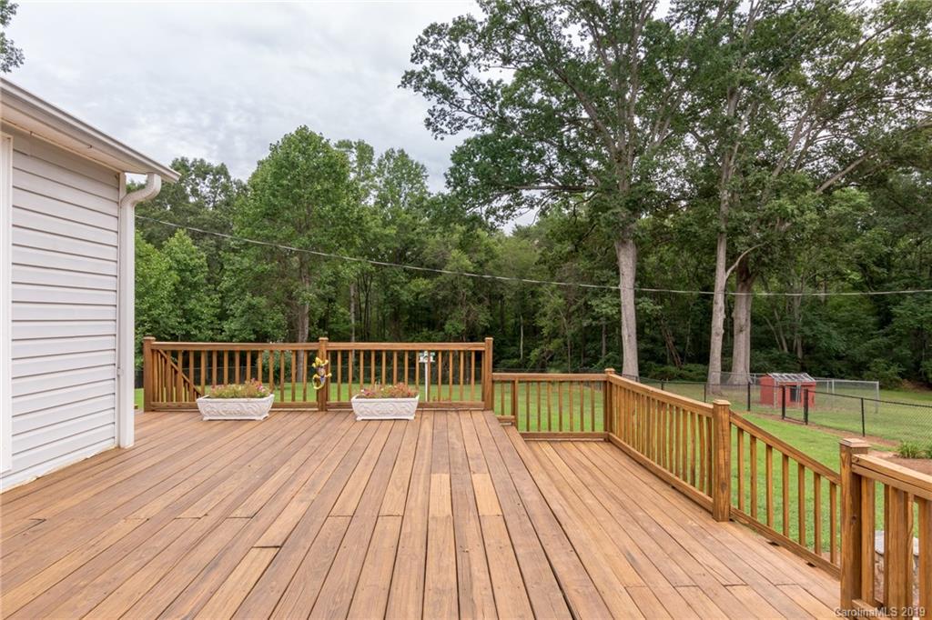 951 Island Creek Road Cowpens, SC 29330 - Photo 10 of 36 Gallery Image 10