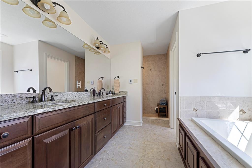 312 Riva Ridge Drive Cranberry Township, PA 16066 - Photo 15 of 24