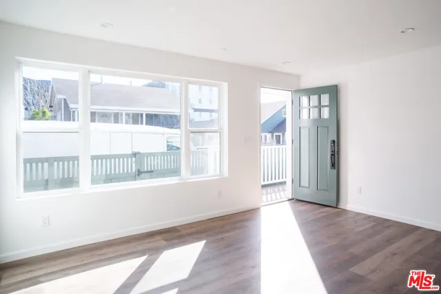 $2,400 | 401 Firmin Street, Los Angeles, CA 90026