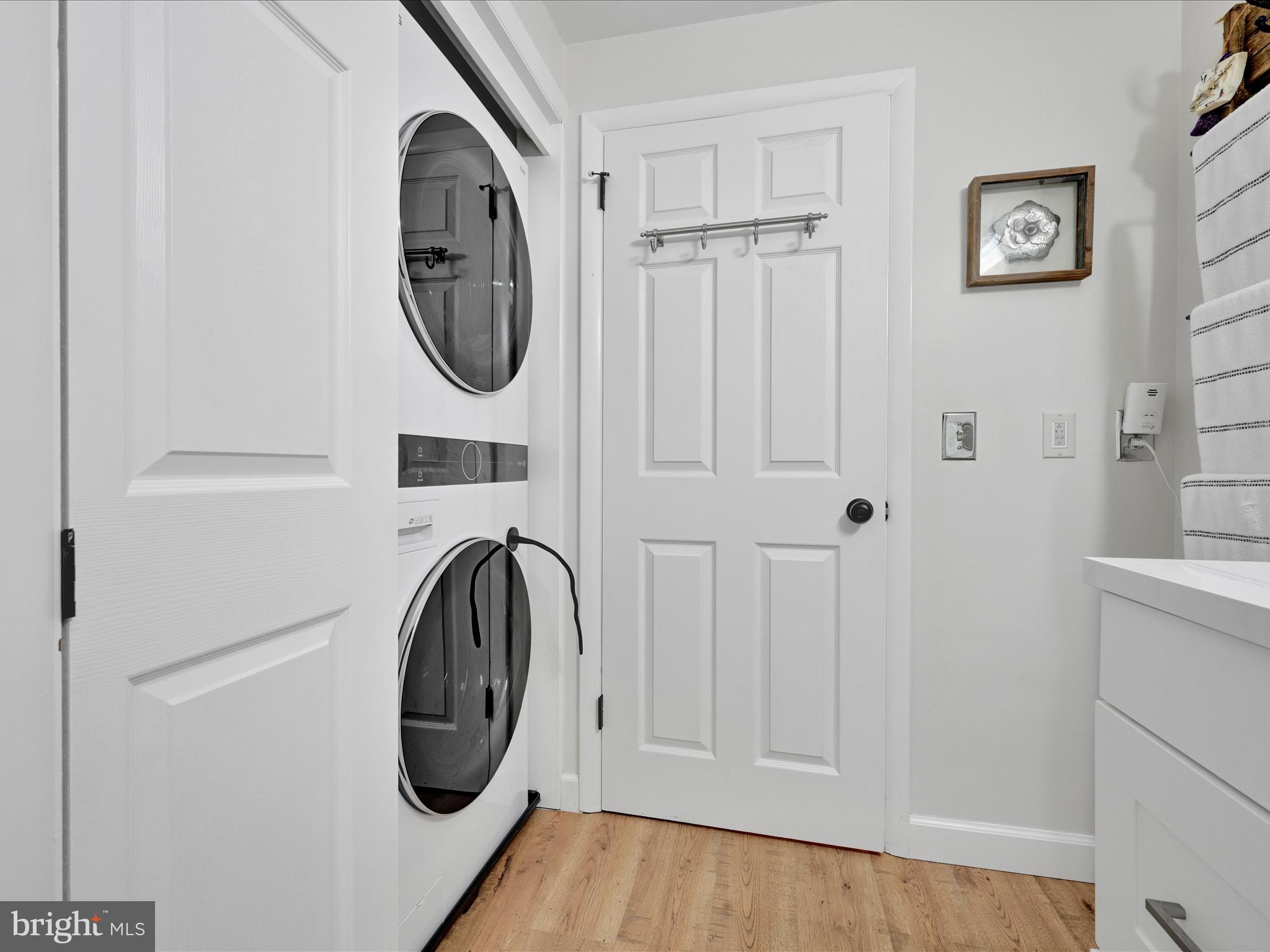 427 Aberdeen Road Elizabethtown, PA 17022 - Photo 14 of 32 Laundry Room