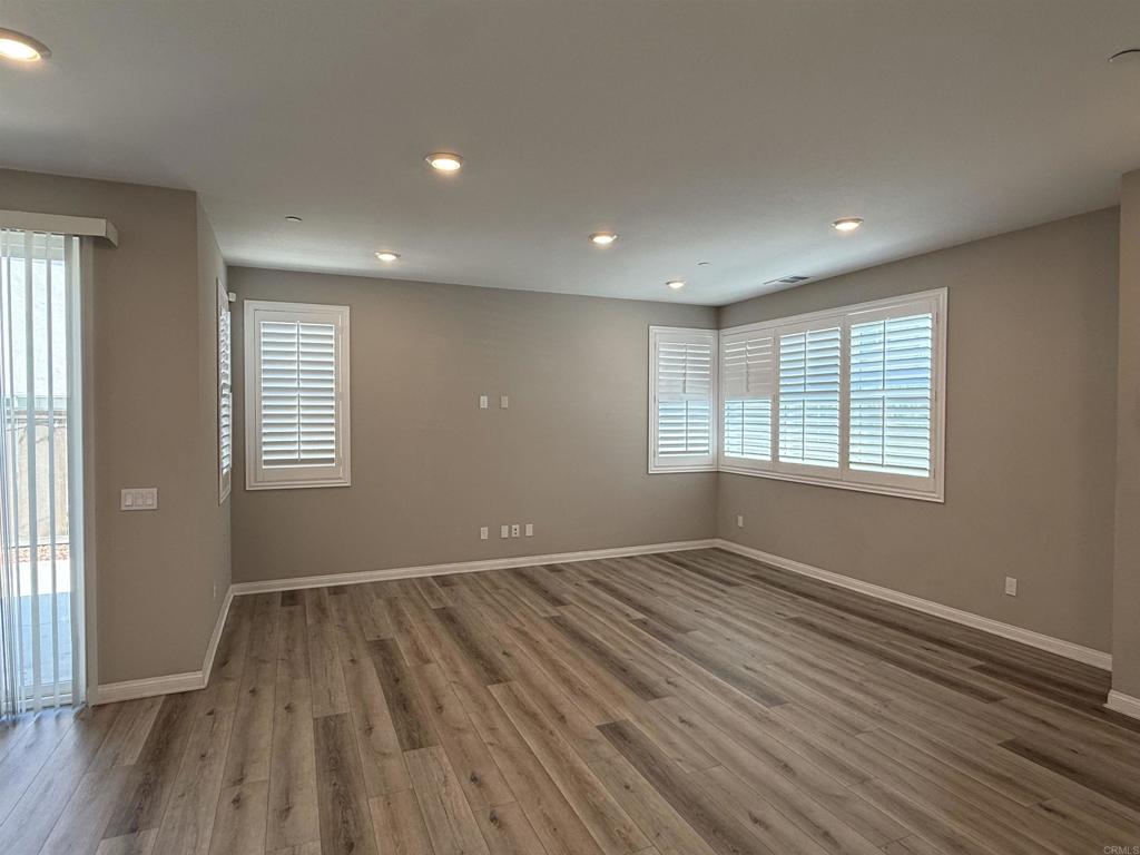 1767 Whitmore Loop Chula Vista, CA 91913 - Photo 12 of 31 Gallery Image 12