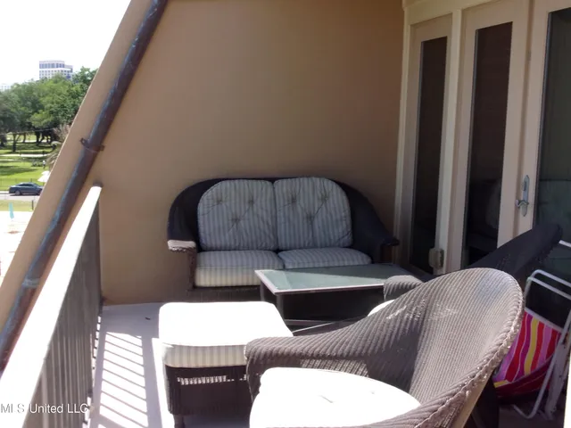 $314,000 | 520 Beach Boulevard, Unit 408, Biloxi, MS 39530