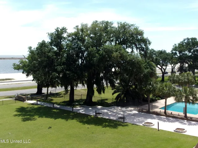 $314,000 | 520 Beach Boulevard, Unit 408, Biloxi, MS 39530