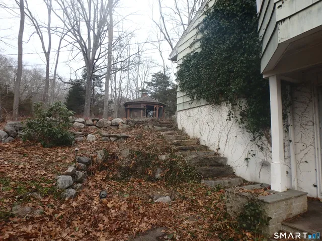 $300,000 | 1918 Highway 12, Ledyard, CT 06335