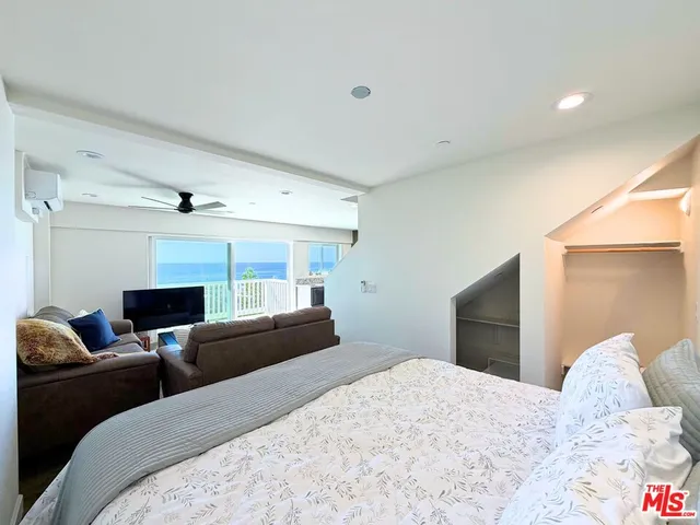 $3,500 | 11862 Ebbtide Lane, Unit LOWR, Malibu, CA 90265