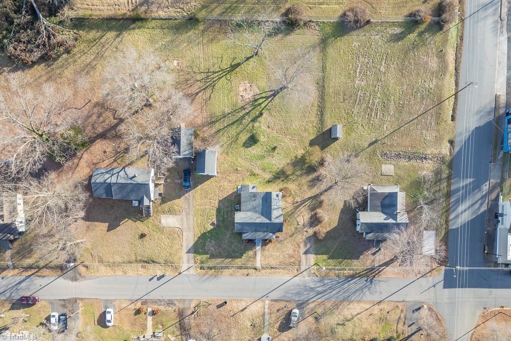 1304 Ridge Avenue Eden, NC 27288 - Photo 17 of 18 Gallery Image 17