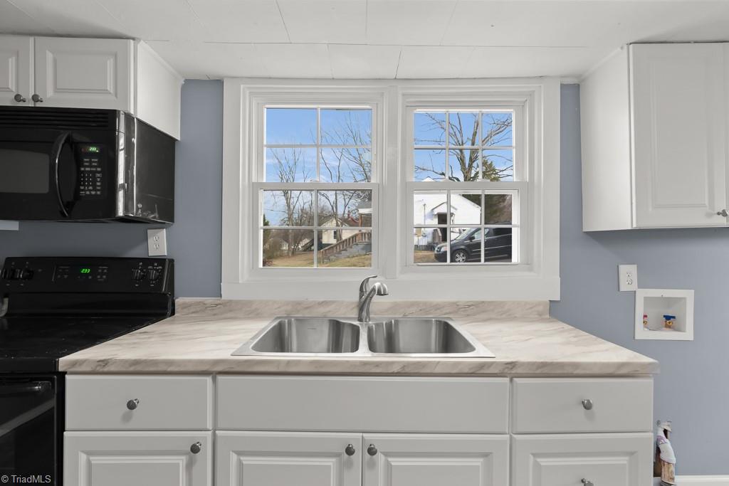 1304 Ridge Avenue Eden, NC 27288 - Photo 6 of 18 Gallery Image 6