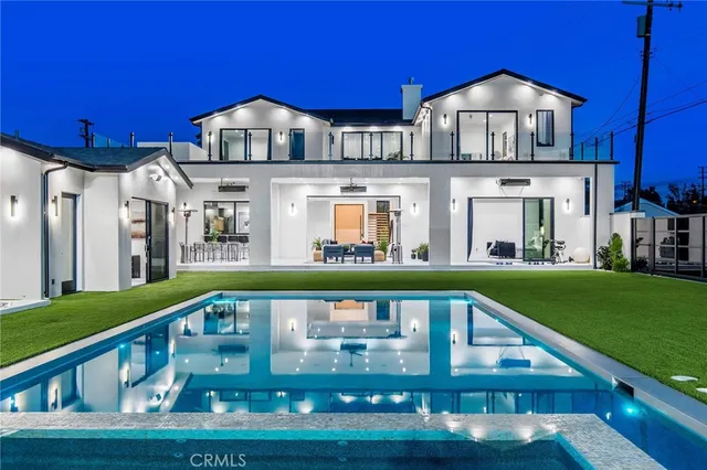 $32,500 | 22745 Califa Street, Woodland Hills, CA 91367