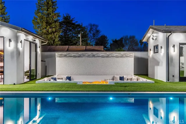 $32,500 | 22745 Califa Street, Woodland Hills, CA 91367