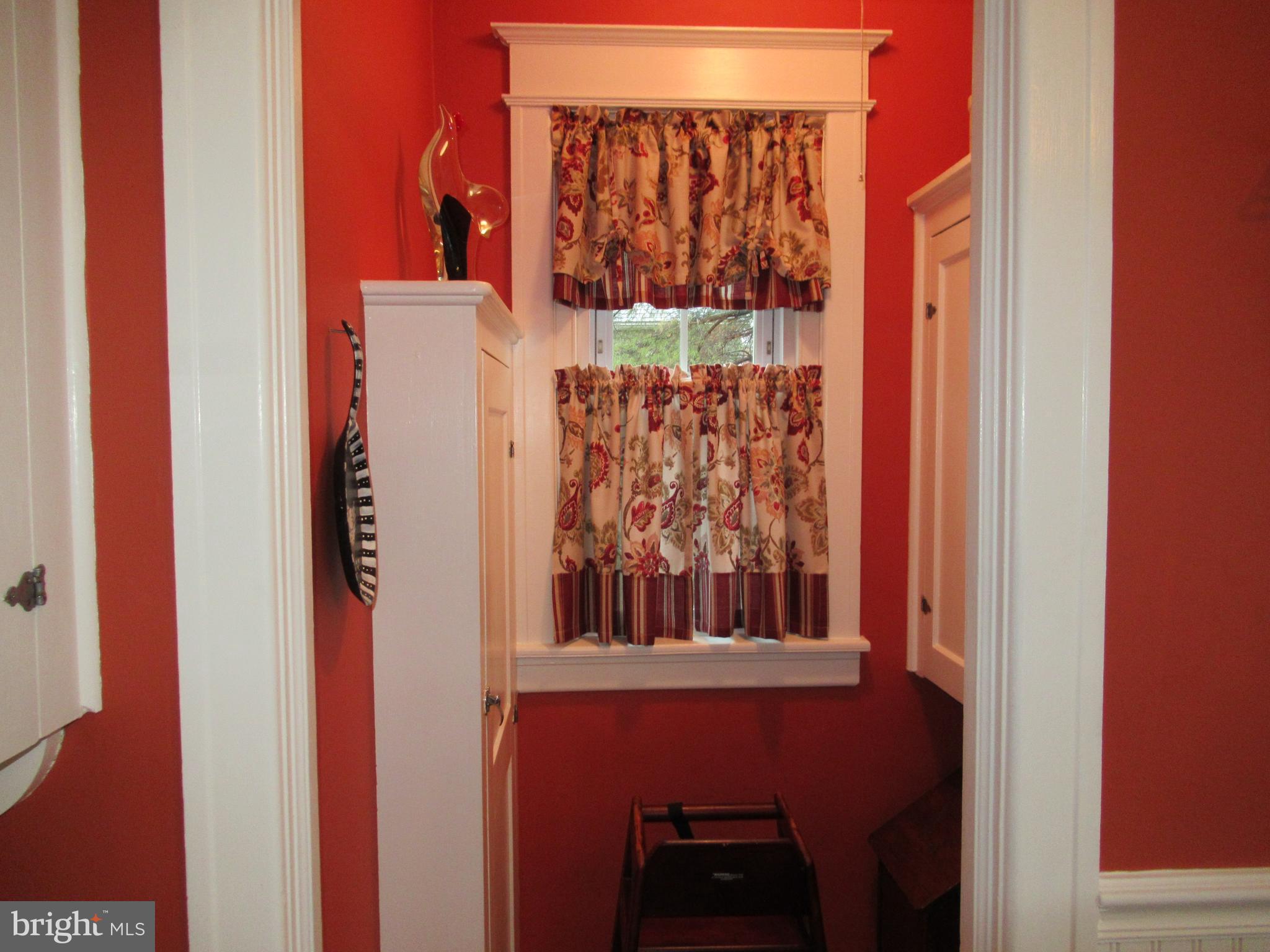 303 West Providence Road Aldan, PA 19018 - Photo 24 of 47 Pantry area