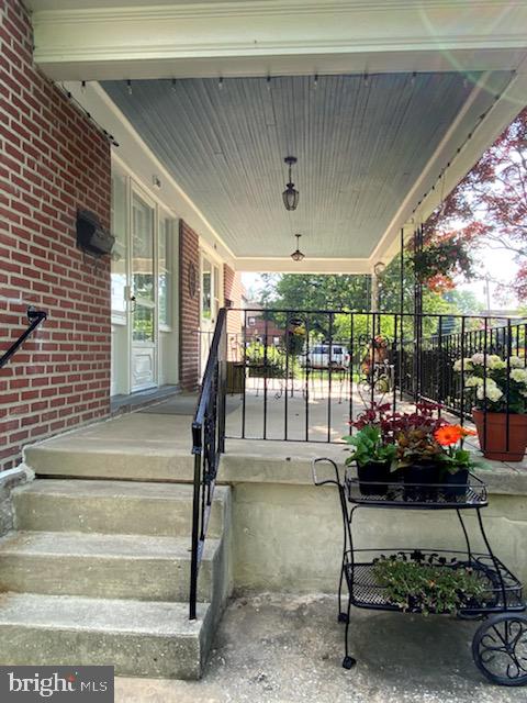 303 West Providence Road Aldan, PA 19018 - Photo 3 of 47 Gallery Image 3