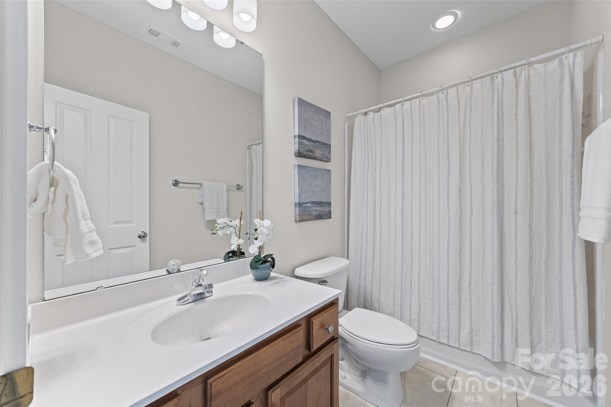 1039 Hunters Run Drive Tega Cay, SC 29708 - Photo 16 of 37
