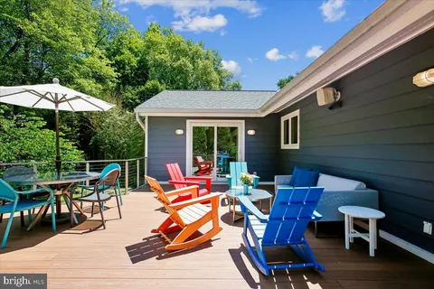 $1,575,000 | 6511 Kenhowe Drive, Bethesda, MD 20817