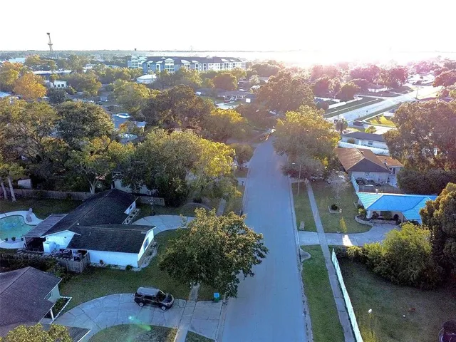 $2,400 | 411 Parson Brown Way, Longwood, FL 32750