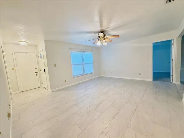 $2,400 | 411 Parson Brown Way, Longwood, FL 32750