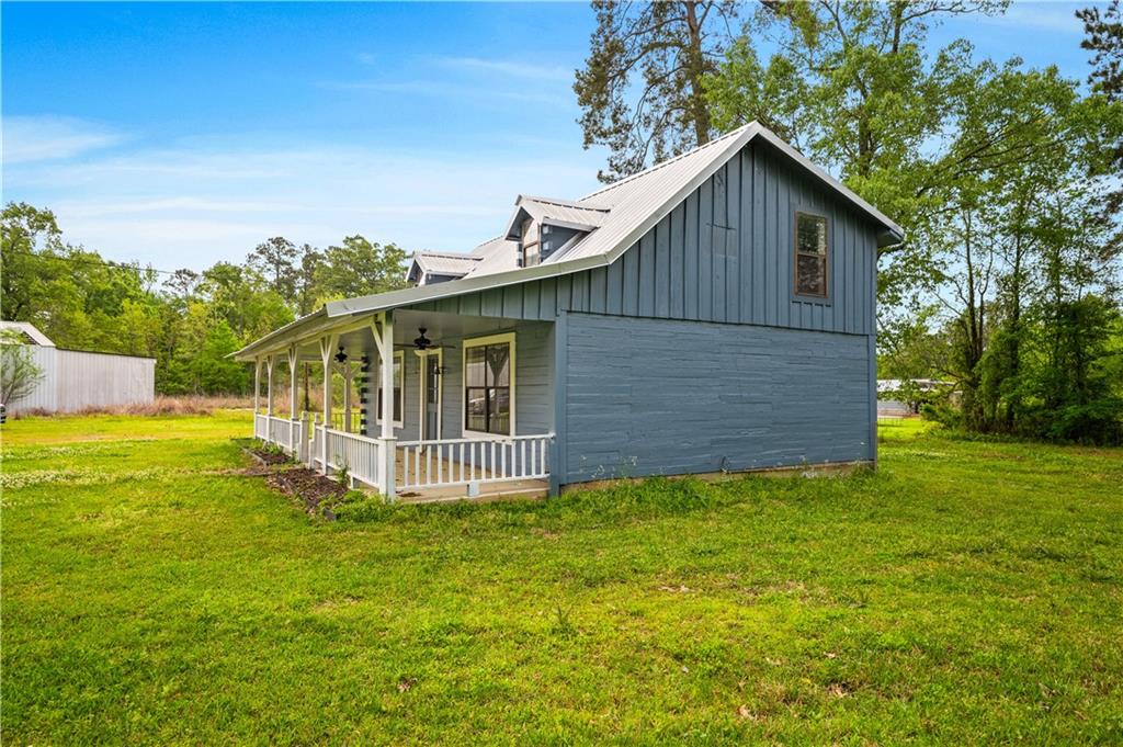 147 Parker Road Colfax, LA 71417 - Photo 3 of 28 Gallery Image 3