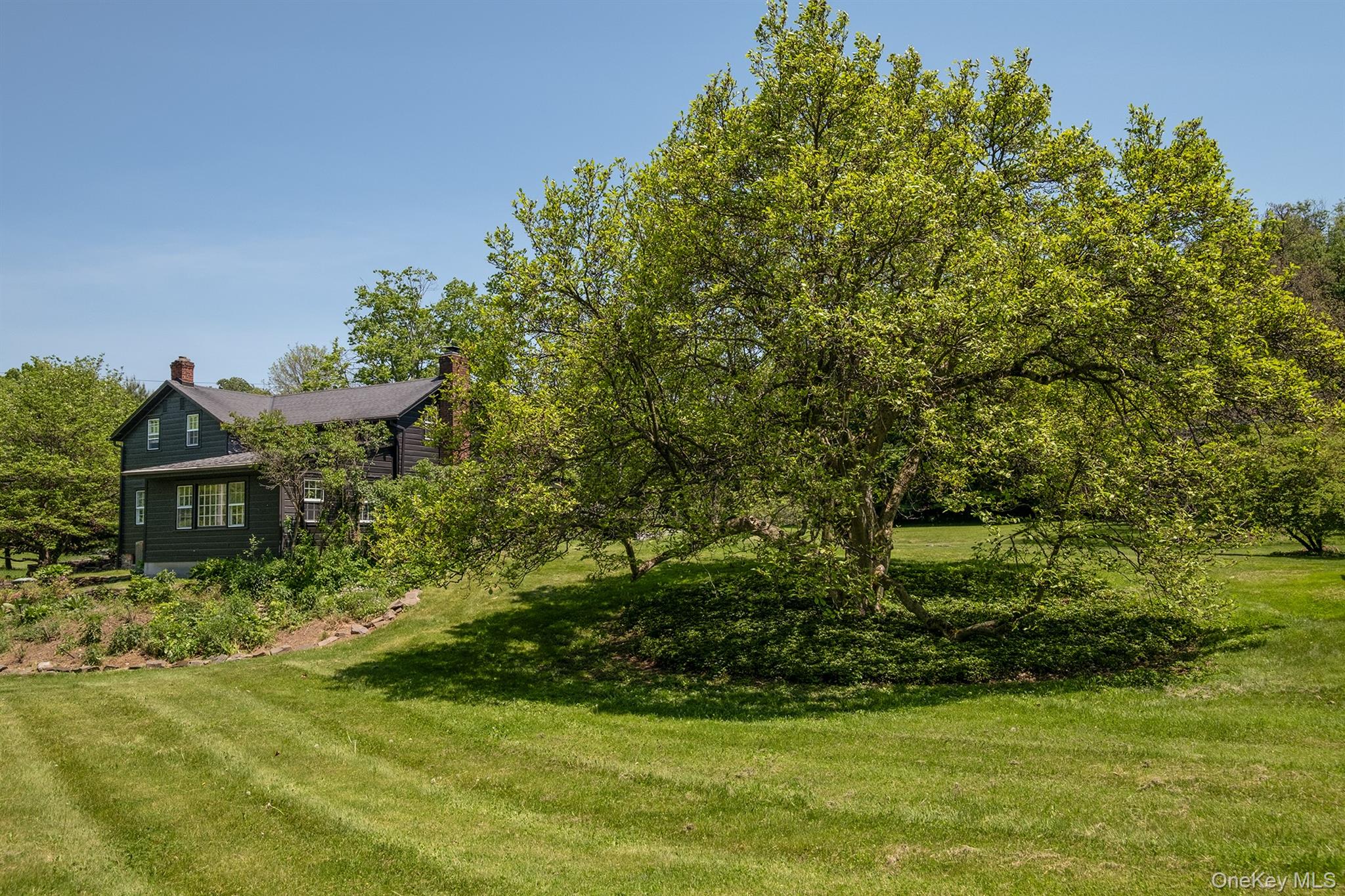 77 Upper Hook Road Rhinebeck, NY 12572 - Photo 43 of 48 a view of a garden
