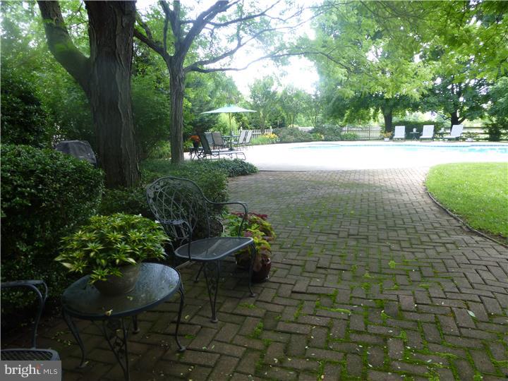 599 Sentinel Road Moorestown, NJ 08057 - Photo 22 of 25 Patio