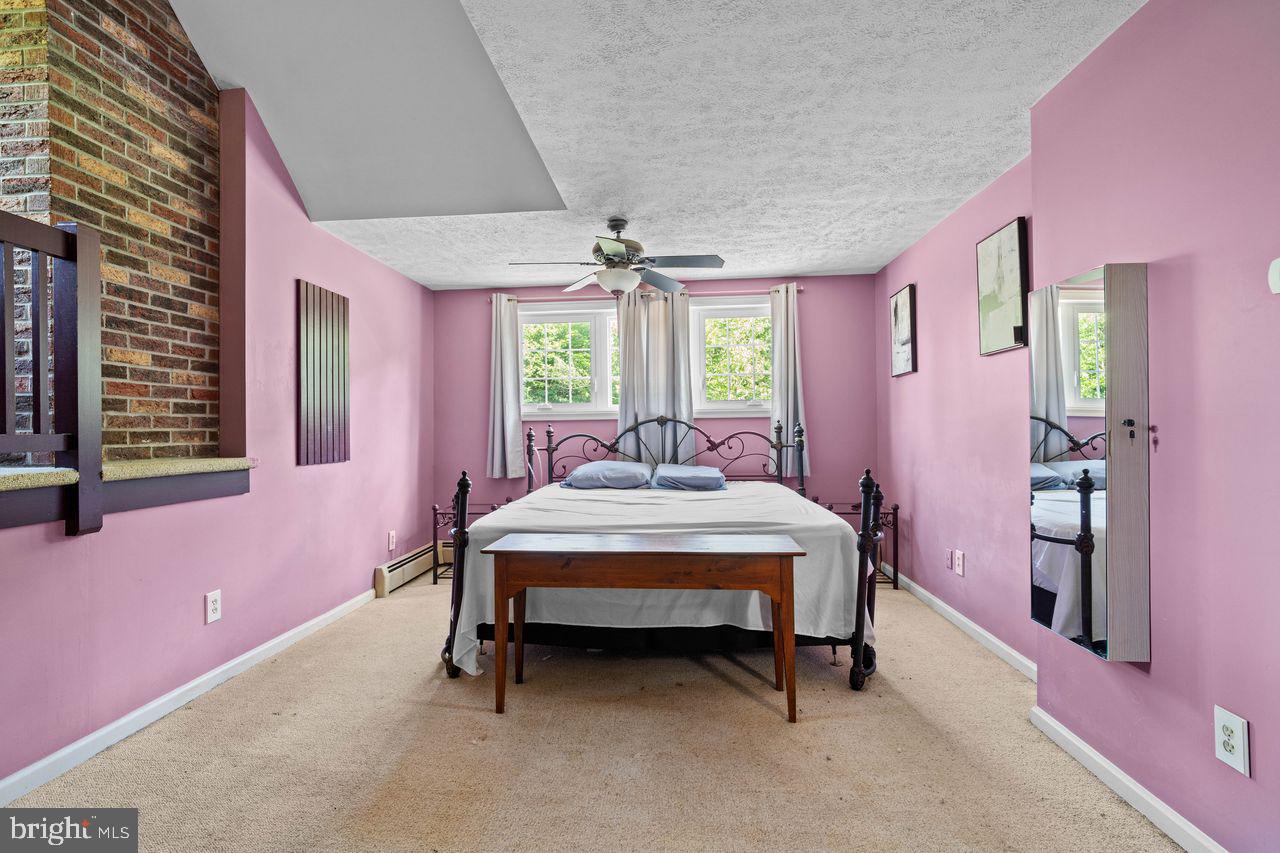 1030 Bethel Hollow Road Schellsburg, PA 15559 - Photo 19 of 37 Owner Suite