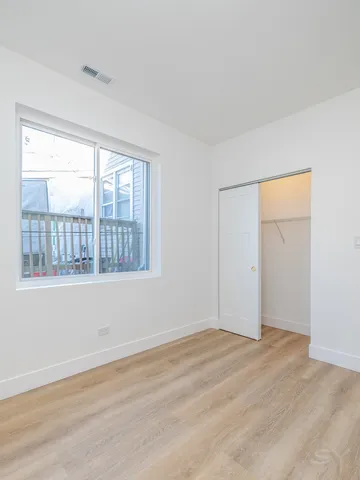 $2,600 | 2949 West 25th Place, Unit 3, Chicago, IL 60623